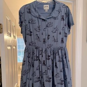 Knee length blue dress with a kitten pattern WITH POCKETS